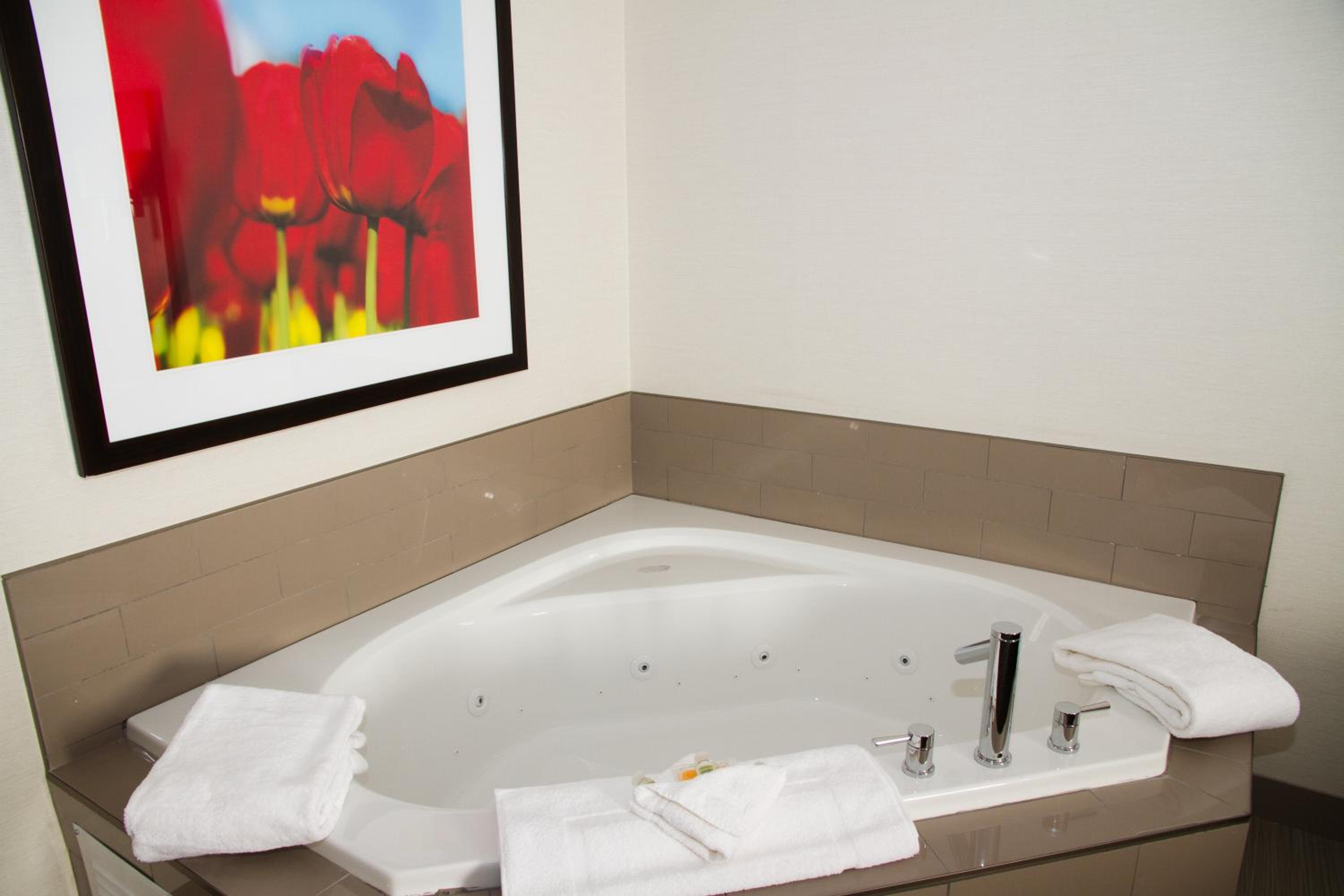 holiday inn hotel and suites red deer south by ihg