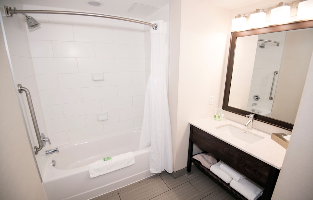 holiday inn hotel and suites red deer south by ihg