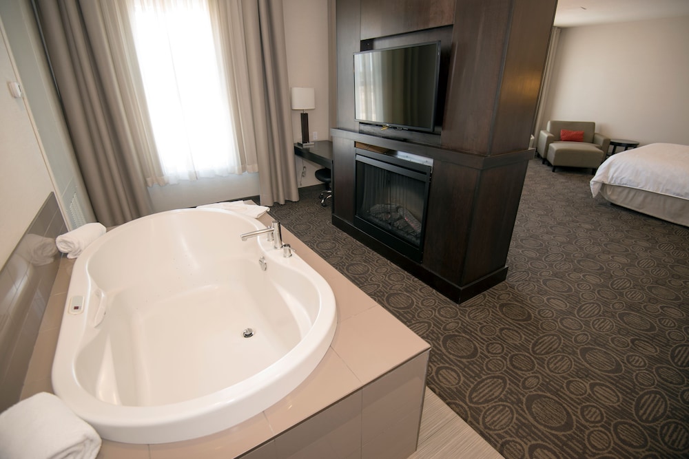 holiday inn hotel and suites red deer south by ihg