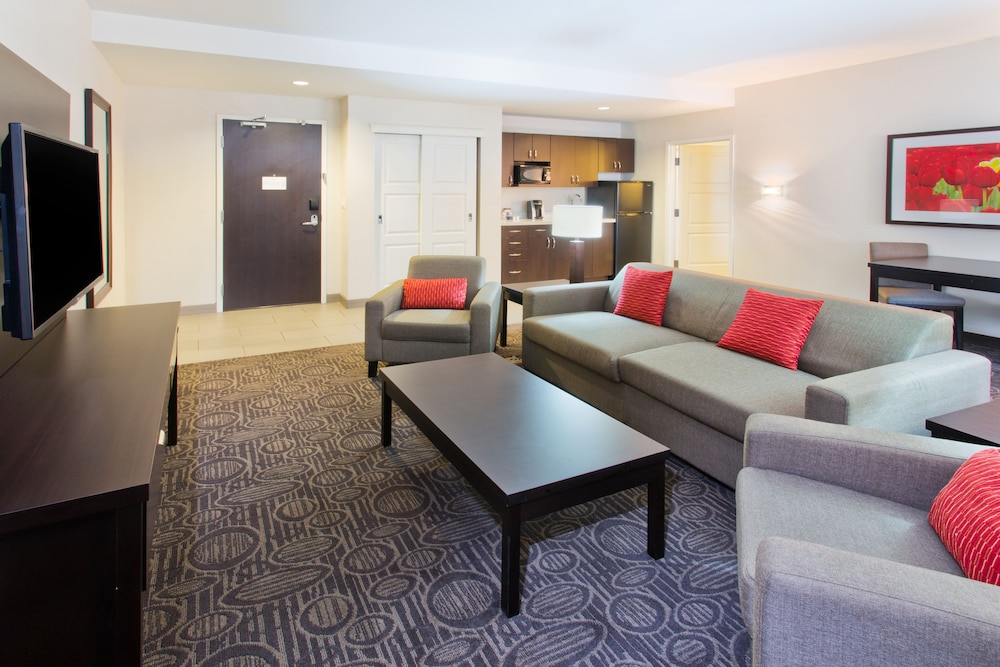 holiday inn hotel and suites red deer south by ihg