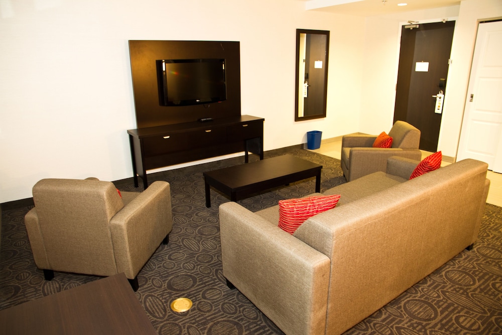 holiday inn hotel and suites red deer south by ihg