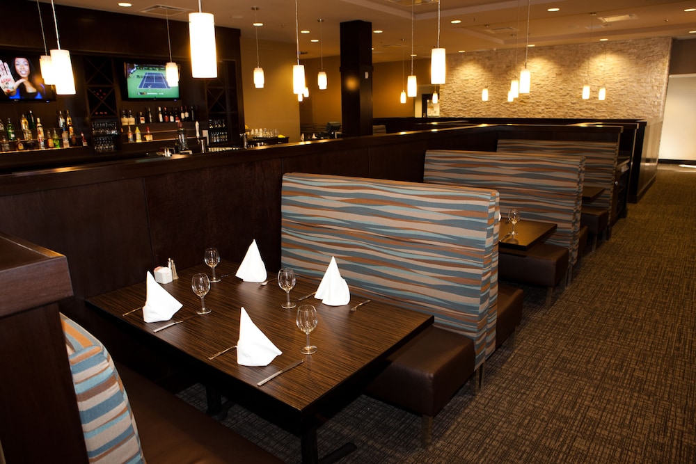 holiday inn hotel and suites red deer south by ihg