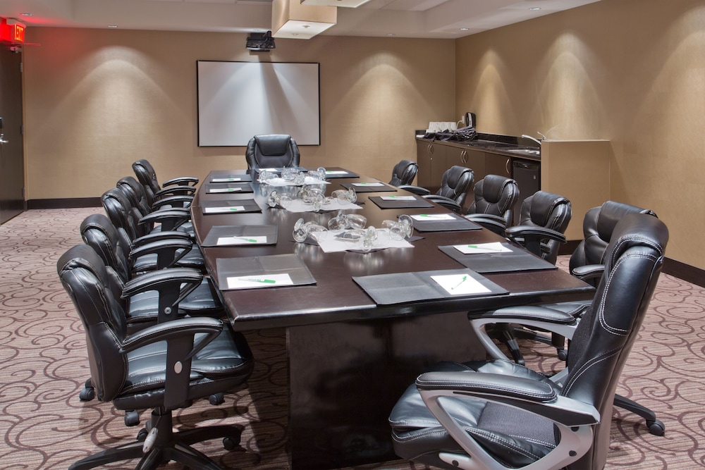 holiday inn hotel and suites red deer south by ihg