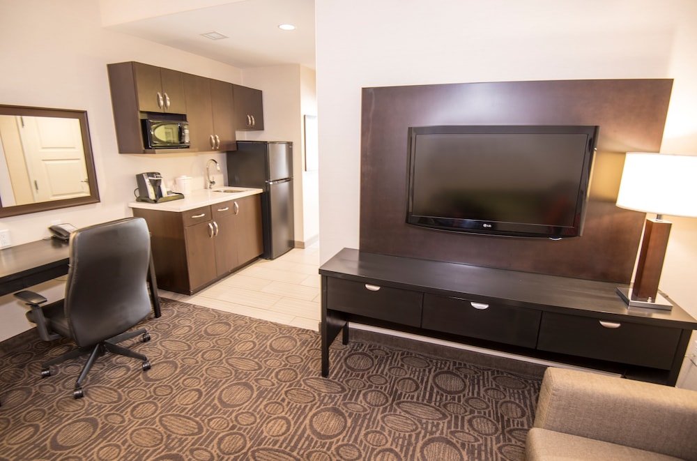 holiday inn hotel and suites red deer south by ihg