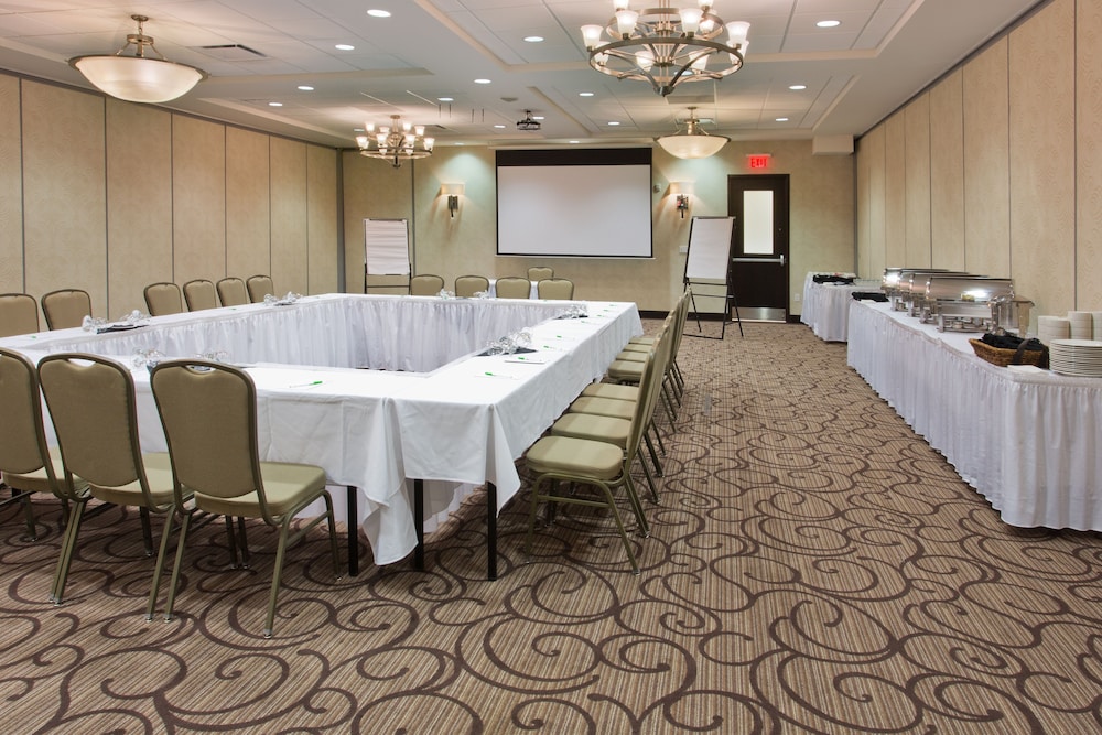 holiday inn hotel and suites red deer south by ihg