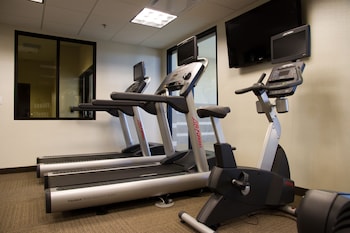Holiday Inn Hotel & Suites Red Deer South By Ihg,Innisfail>>Canmore,3 star