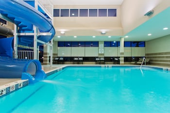 Holiday Inn Hotel & Suites Red Deer South By Ihg,Innisfail>>Canmore,3 star