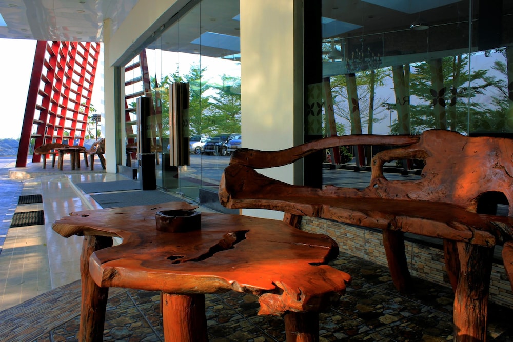kyriad arra hotel cepu