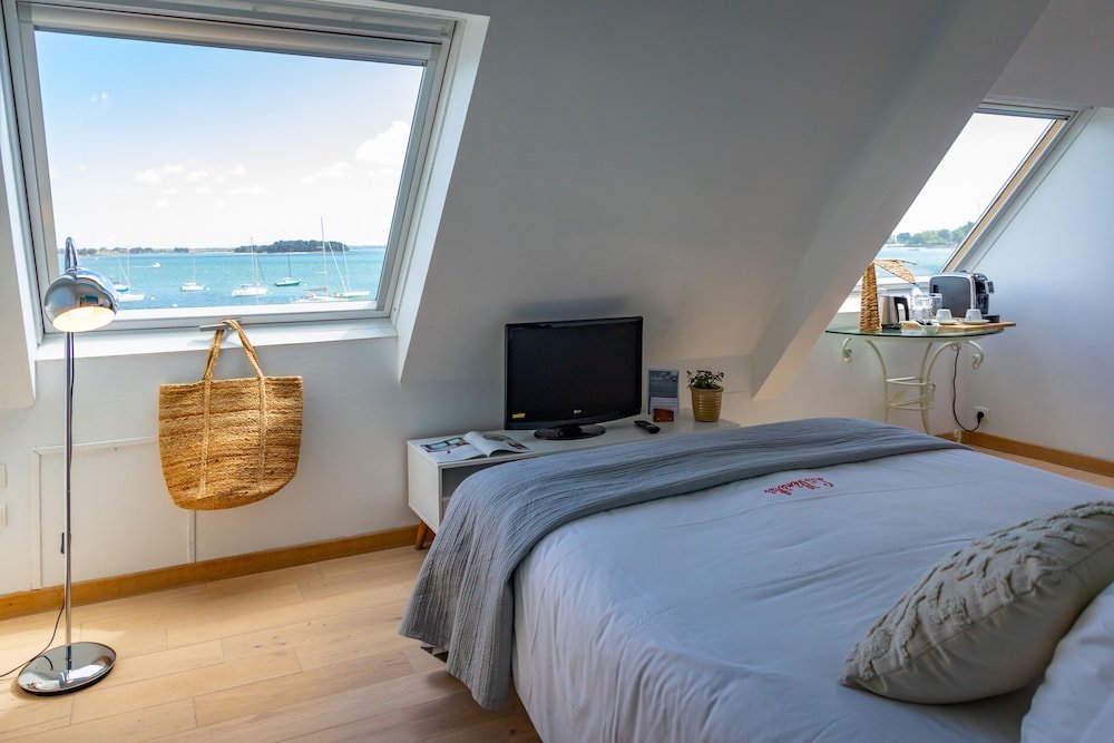 Hotel Restaurant Les Venetes,Brittany>>Arradon,3 star
