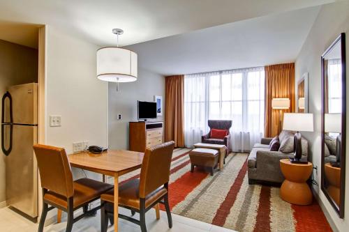 homewood suites by hilton cincinnati downtown