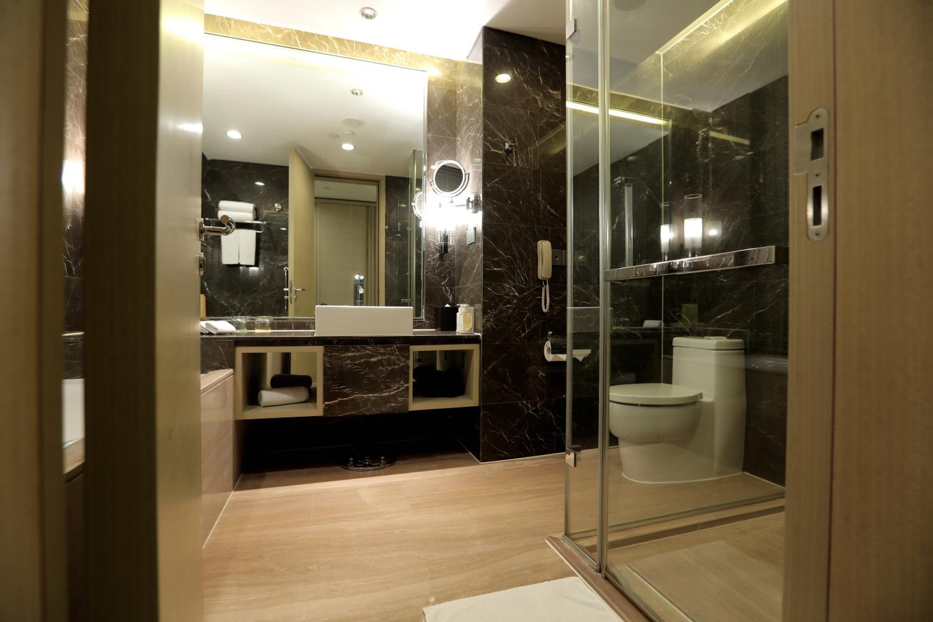 holiday inn shanghai songjiang by ihg