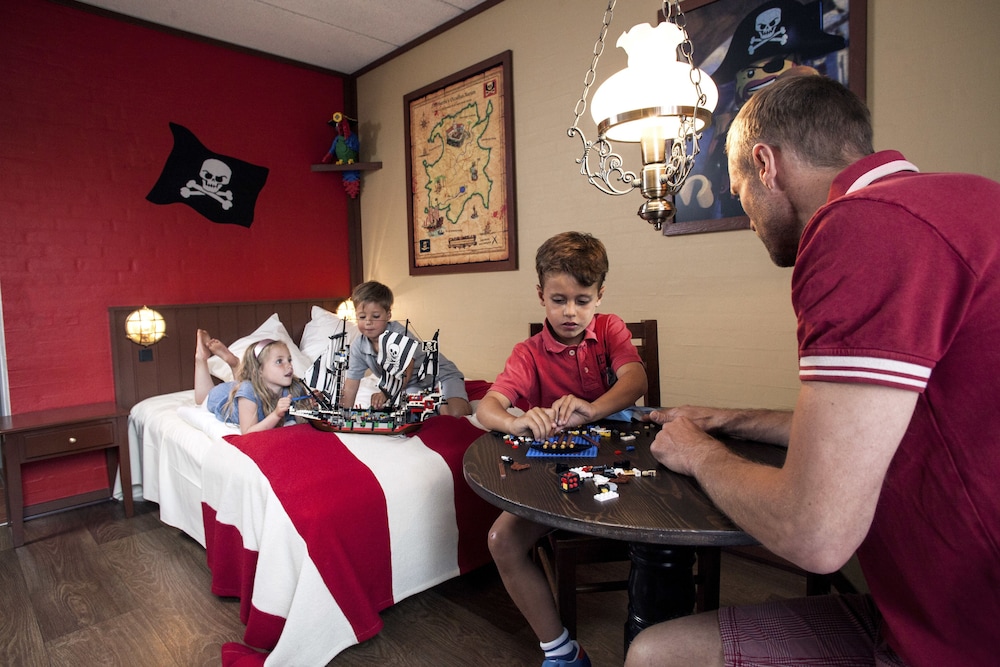 legoland holiday village