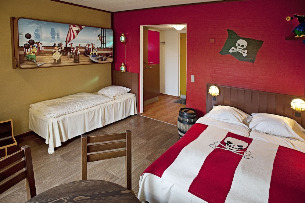 legoland holiday village