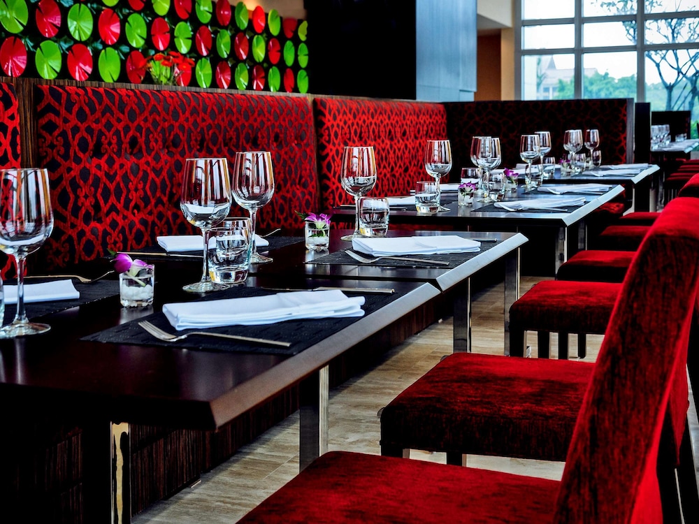 grand mercure danang