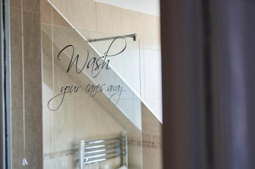 quilt and croissants