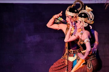 Tasneem Boutique Convention Hotel,Magelang>>Kraton,3 star