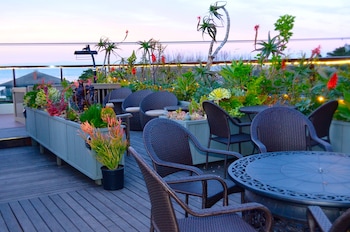Hotel 1110 - Adults Only,California>>Monterey,4 star