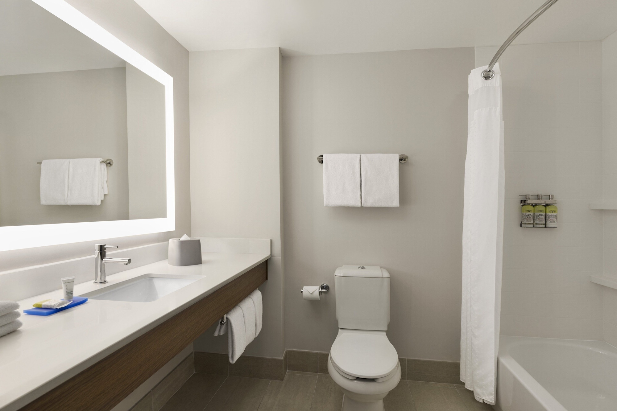 holiday inn express and suites mt pleasant by ihg