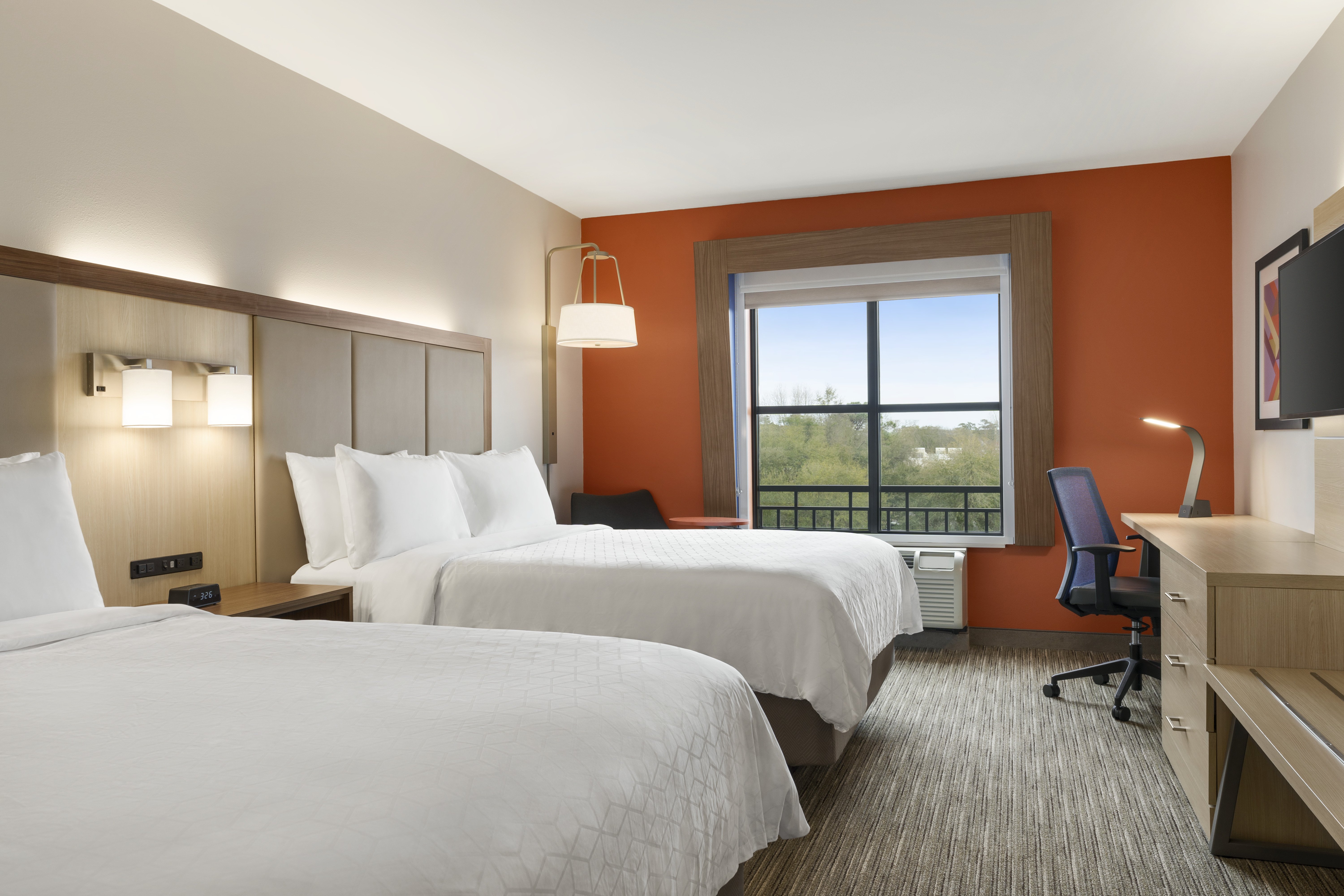 holiday inn express and suites mt pleasant by ihg