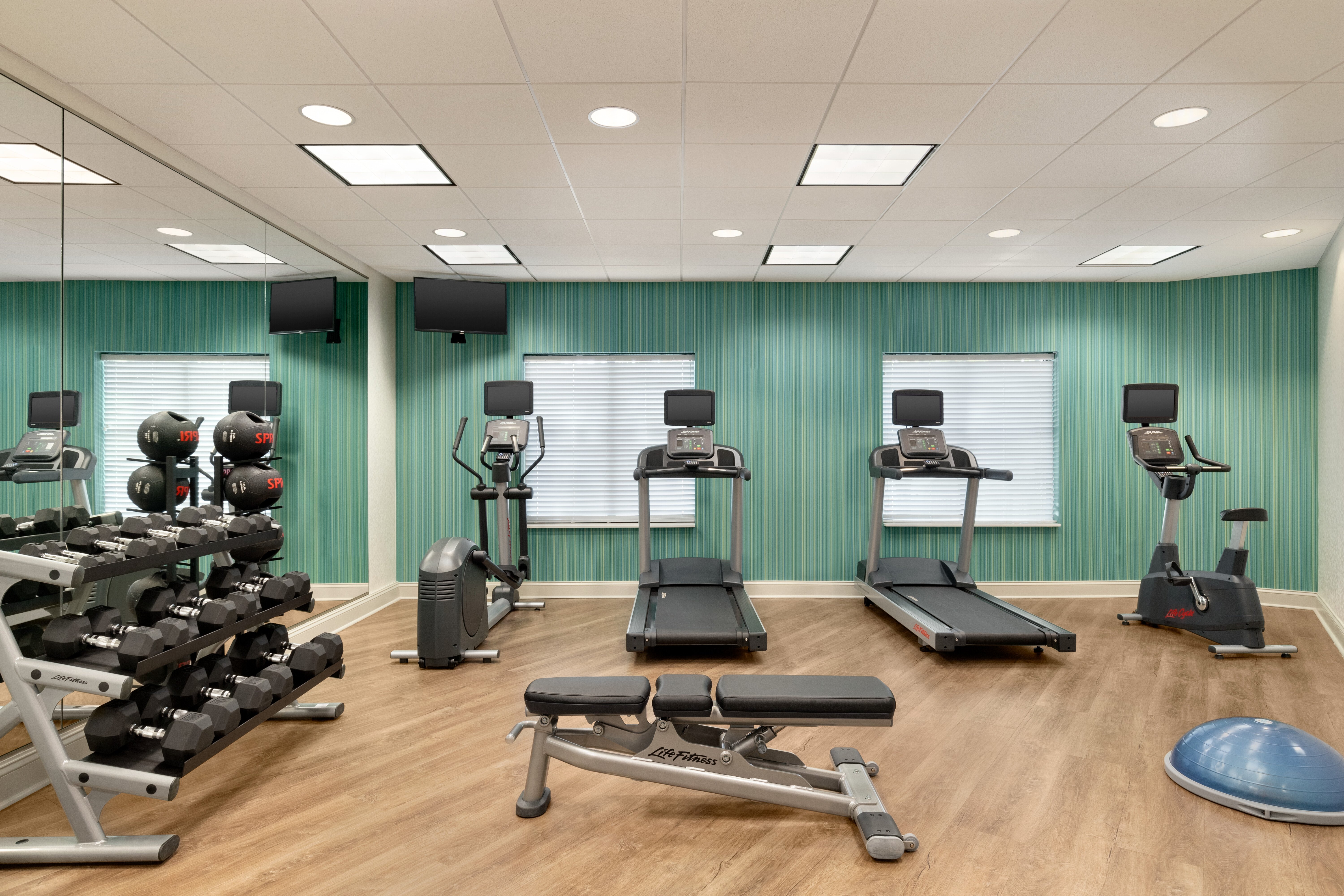 holiday inn express and suites mt pleasant by ihg