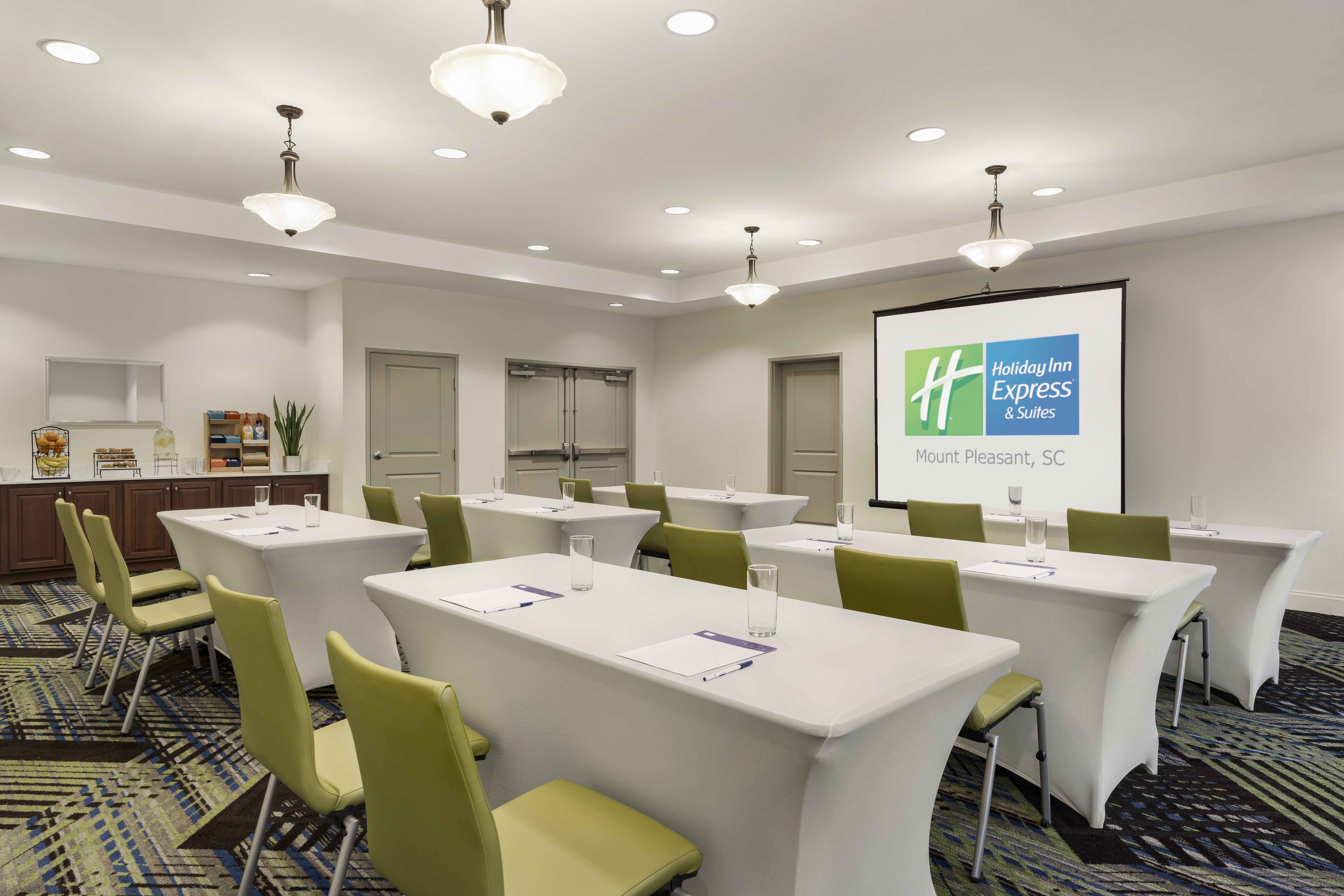 holiday inn express and suites mt pleasant by ihg