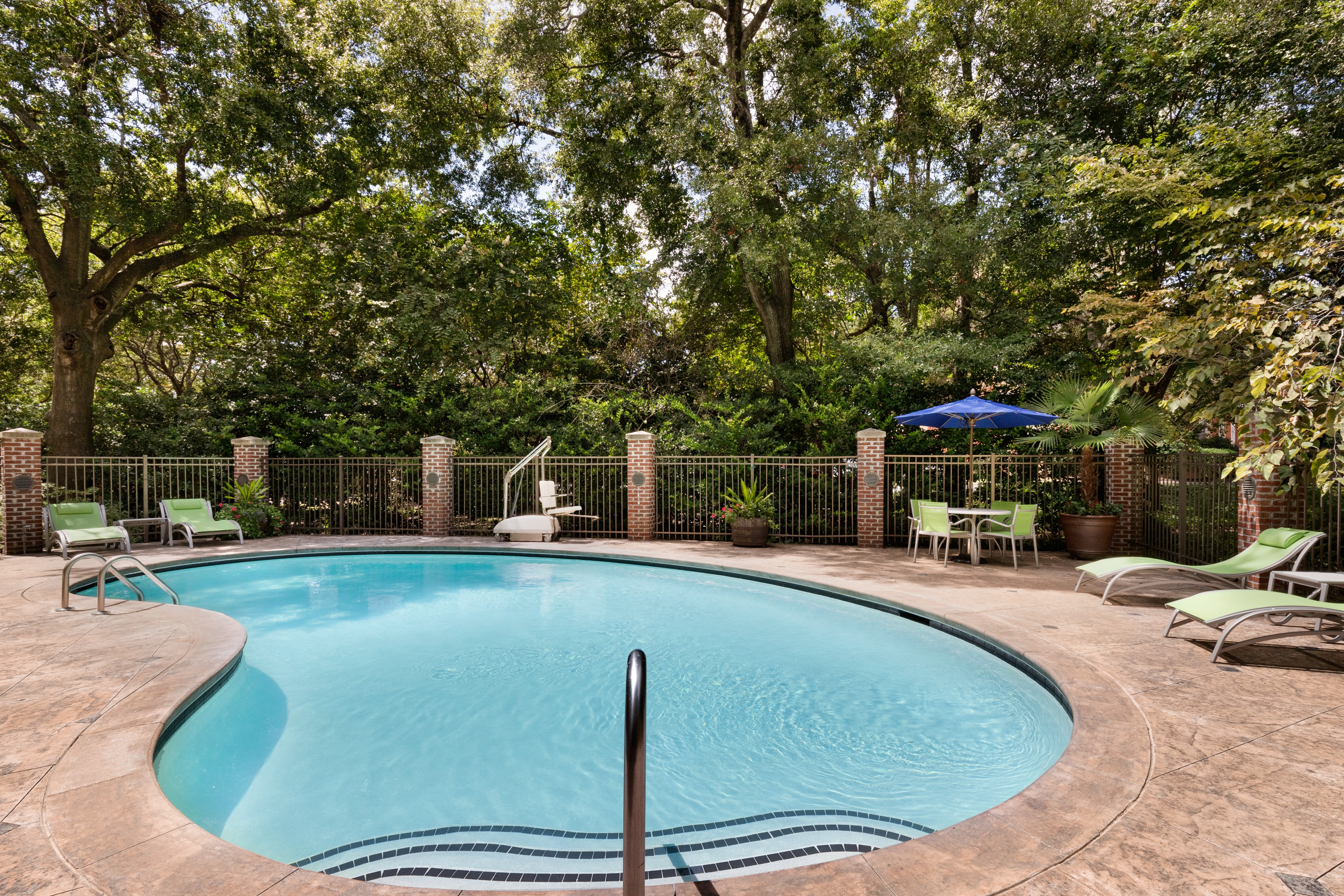 holiday inn express and suites mt pleasant by ihg