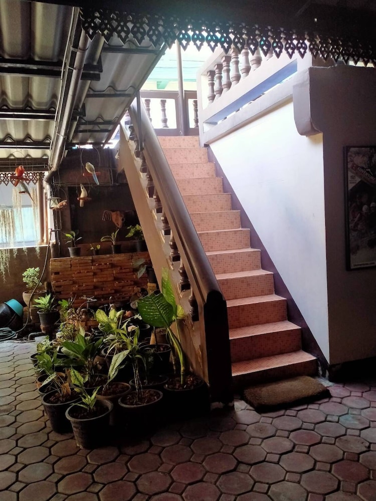 north star guest house