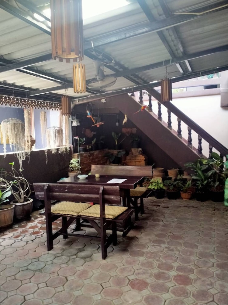 north star guest house