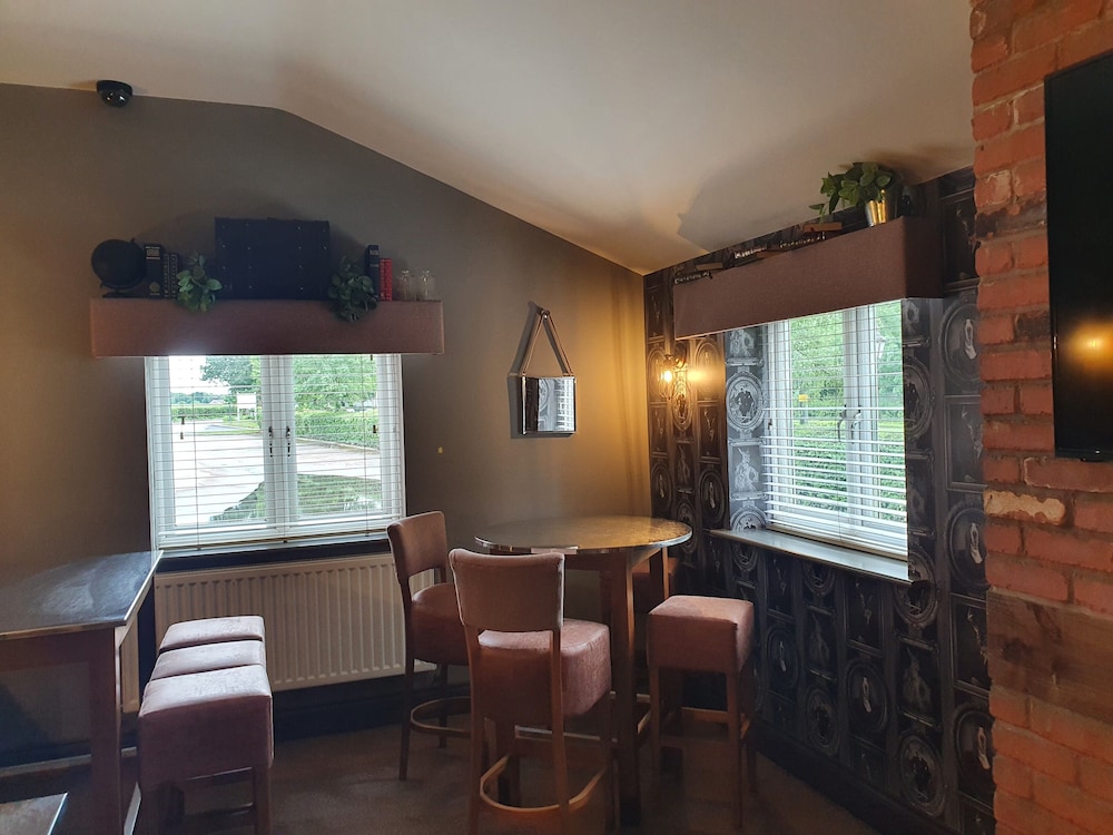 cuttle bridge inn hotel