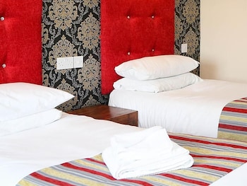 cuttle bridge inn hotel