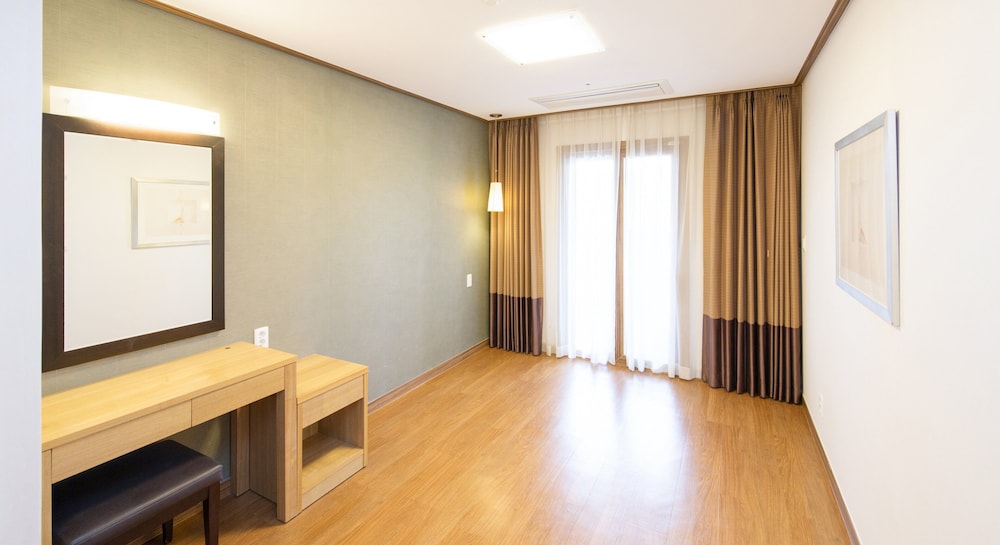 holiday inn alpensia pyeongchang suites by ihg