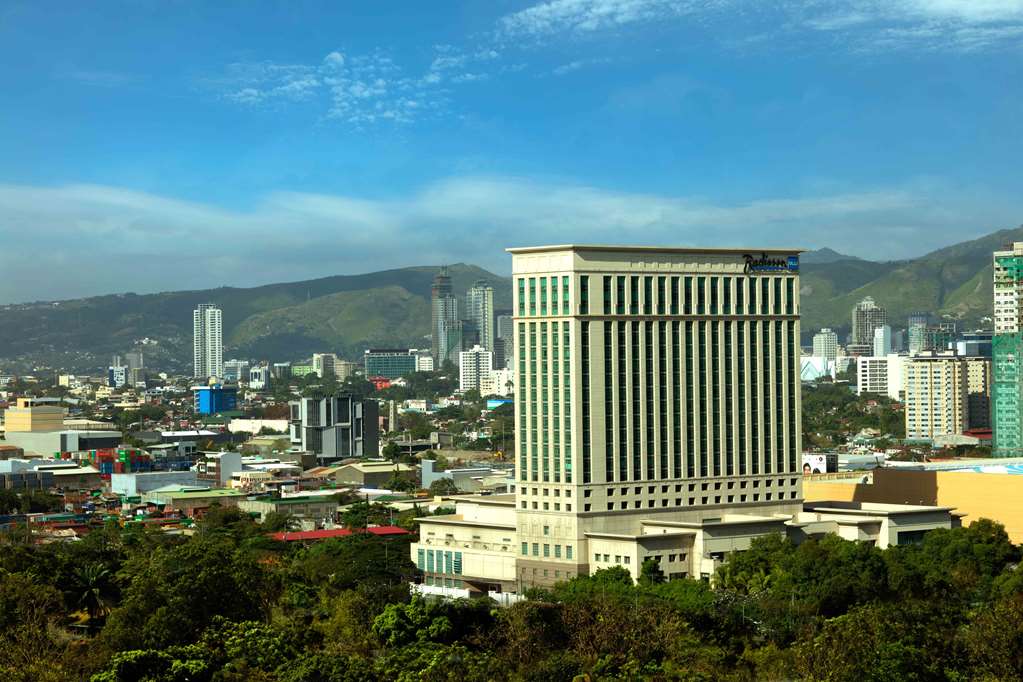 radisson blu cebu