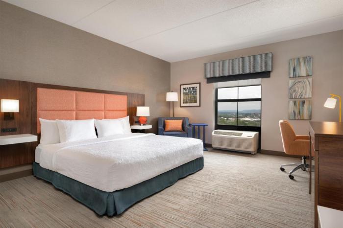 hampton inn and suites wilkes barre scranton