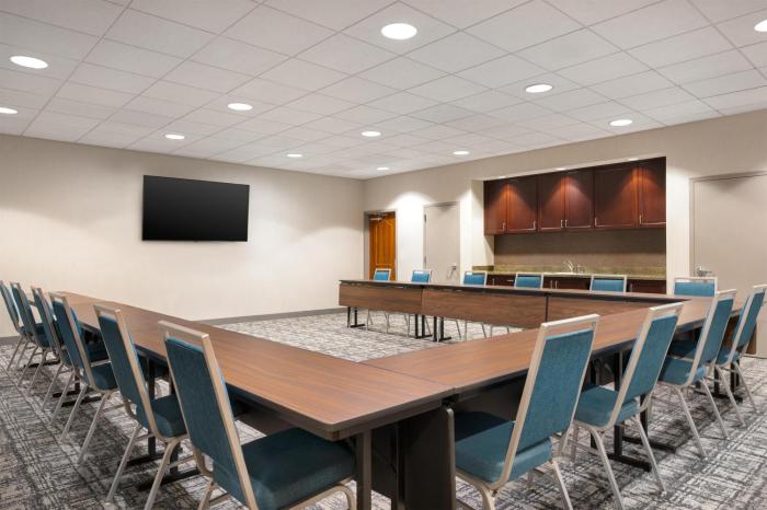 hampton inn and suites wilkes barre scranton