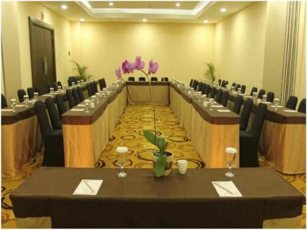 merapi merbabu hotels and resort bekasi