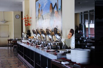 merapi merbabu hotels and resort bekasi