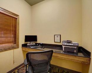 comfort inn and suites donna near i 2