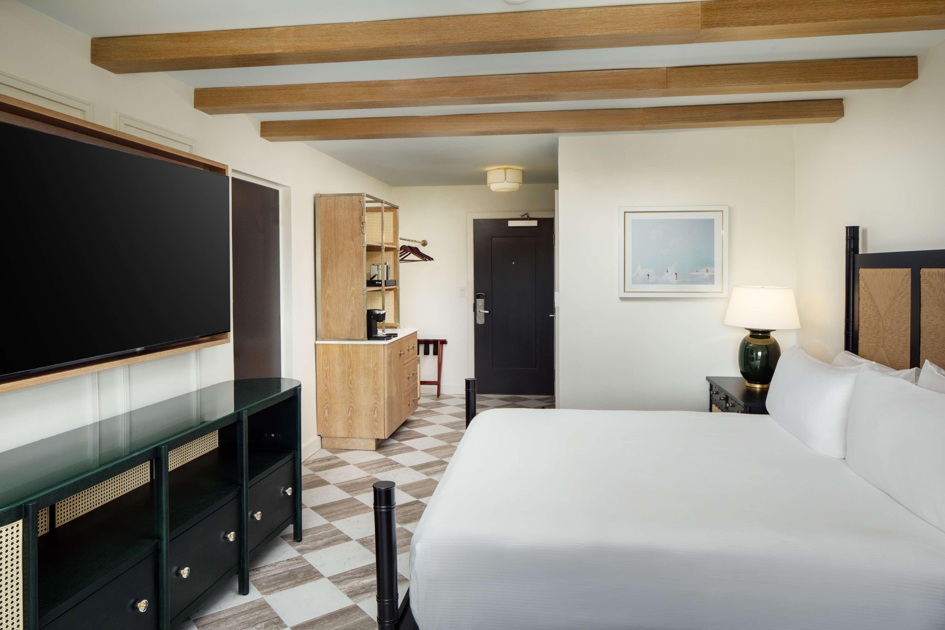casa marina key west curio collection by hilton
