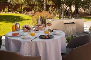 Hotel Mas De Boudan,Languedoc-Roussillon>>Gard,4 star
