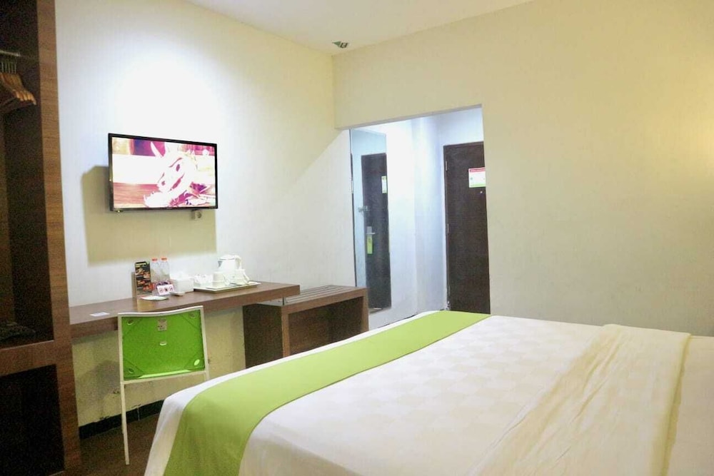 hotel candi indah akpol semarang