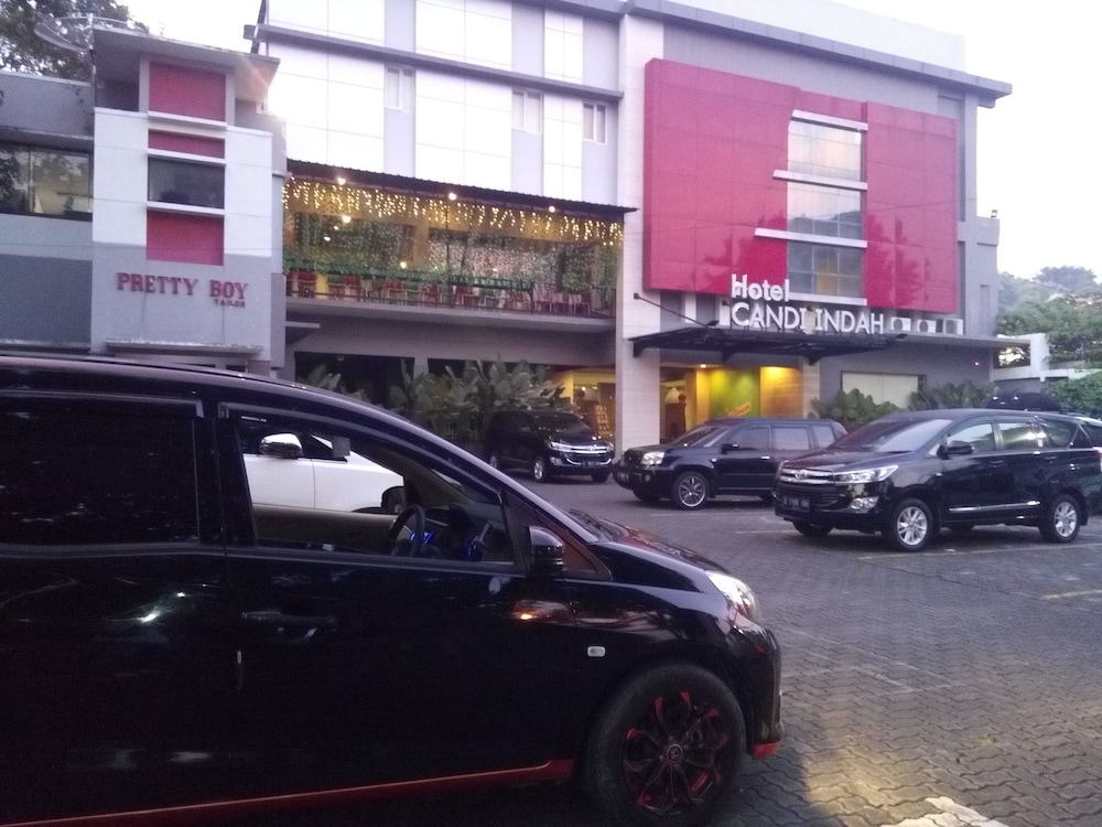 Hotel Candi Indah - Akpol Semarang,Semarang>>Jatingaleh,3 star