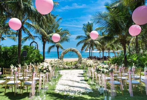 intercontinental danang sun peninsula resort by ihg