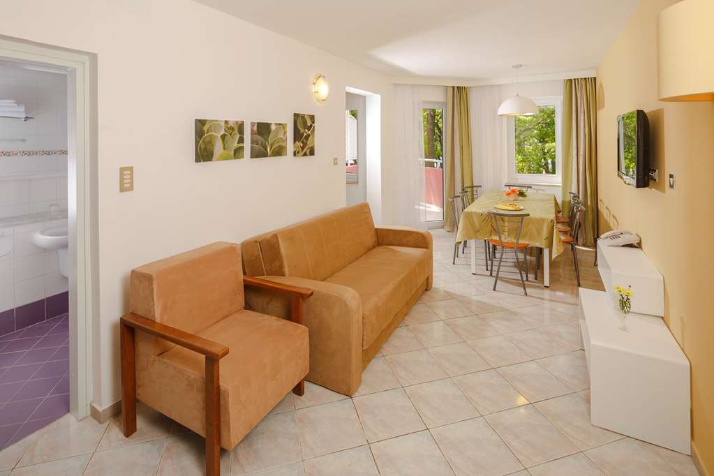 apartments amfora plava laguna