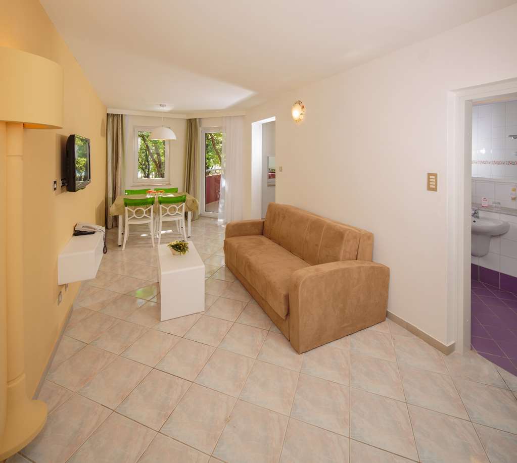 apartments amfora plava laguna