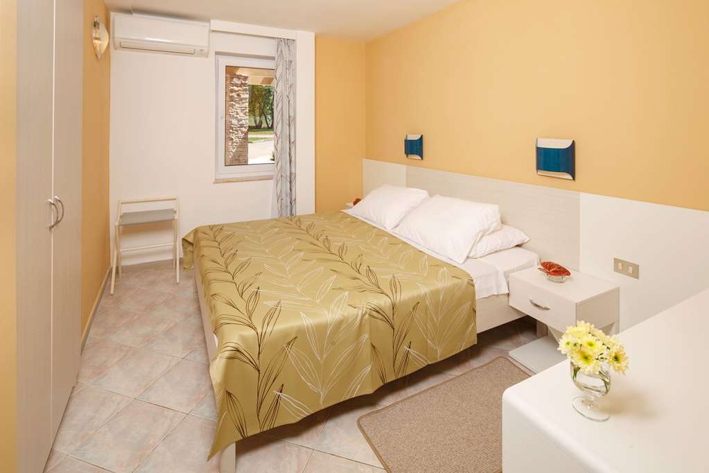 apartments amfora plava laguna