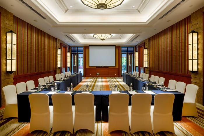 intercontinental xishuangbanna resort by ihg