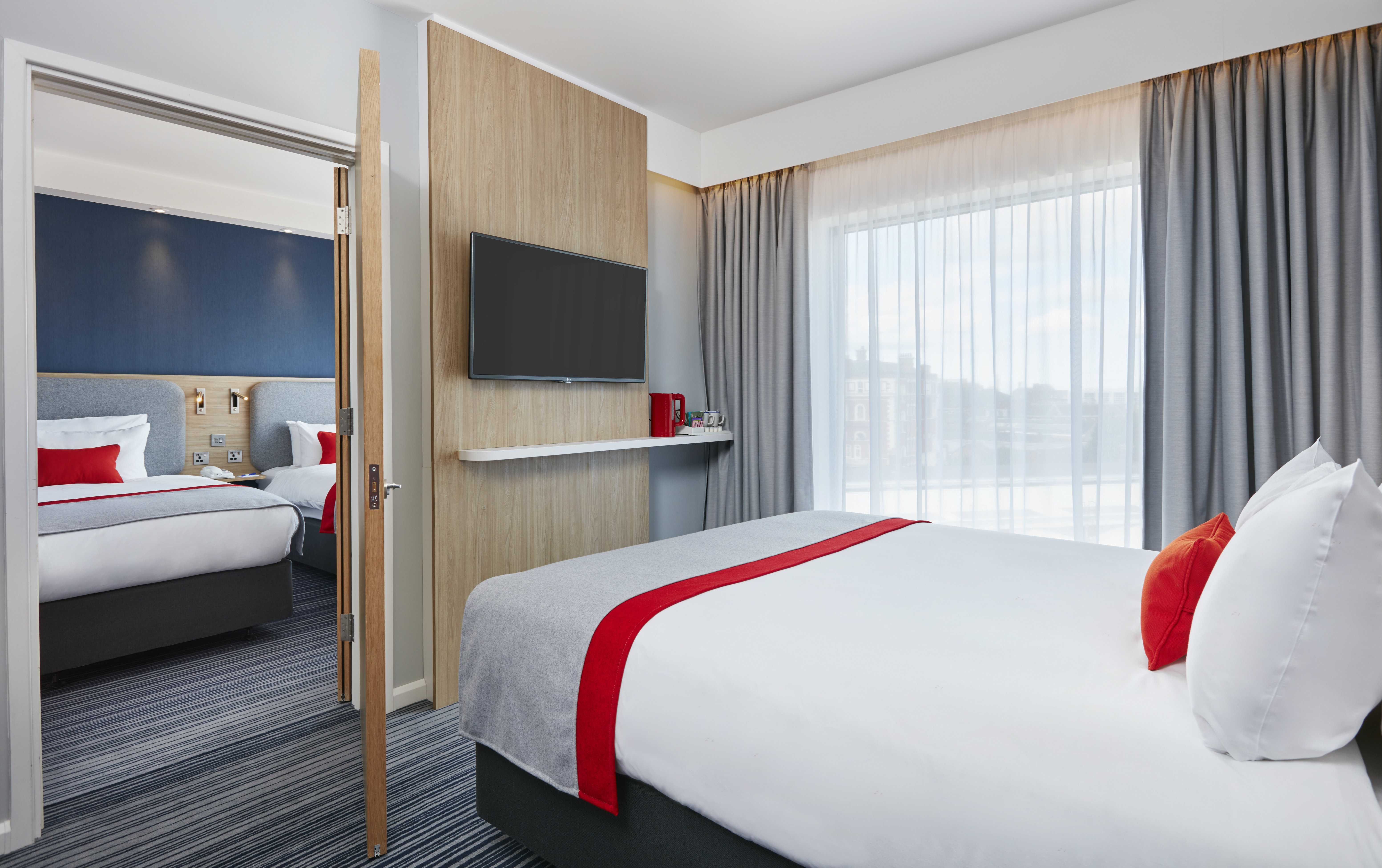 holiday inn express grimsby by ihg