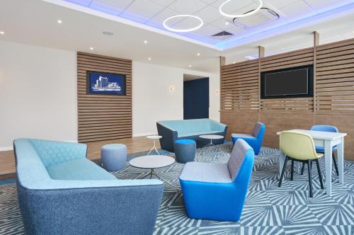 holiday inn express grimsby by ihg