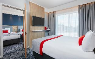 holiday inn express grimsby by ihg