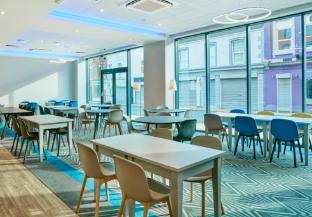 holiday inn express grimsby by ihg